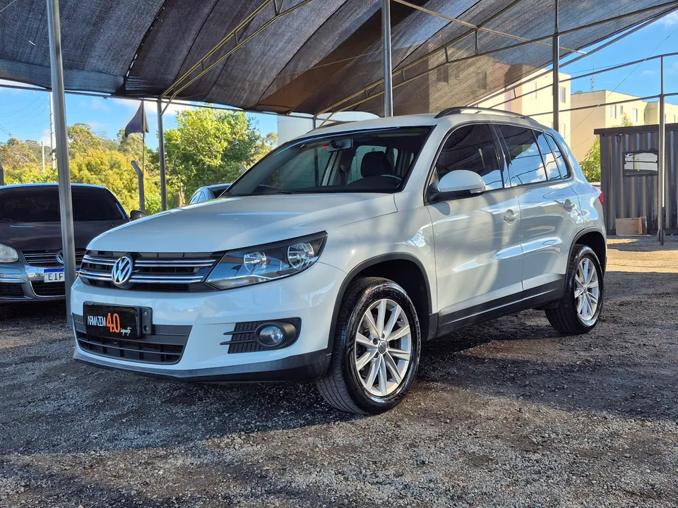 Volkswagen Tiguan — foto 1
