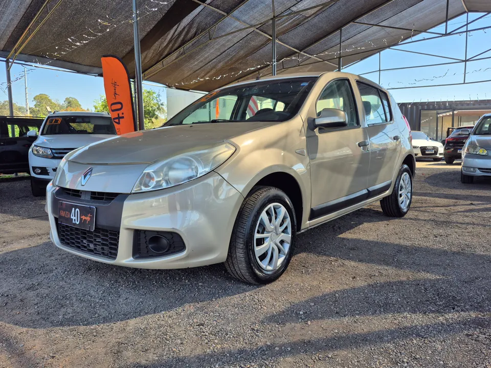 Renault Sandero — foto 1